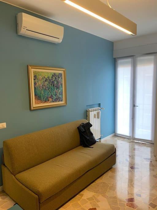 Cozy 1-Room Studio In Giambellino Milano Exterior foto